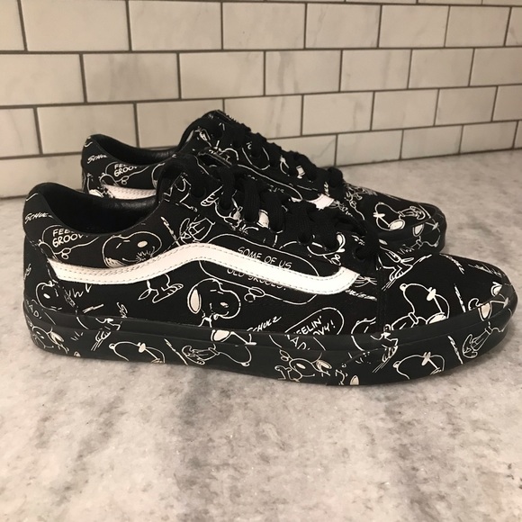 Vans Other - Peanuts Snoopy Old Skool Vans Men’s 11 EUC